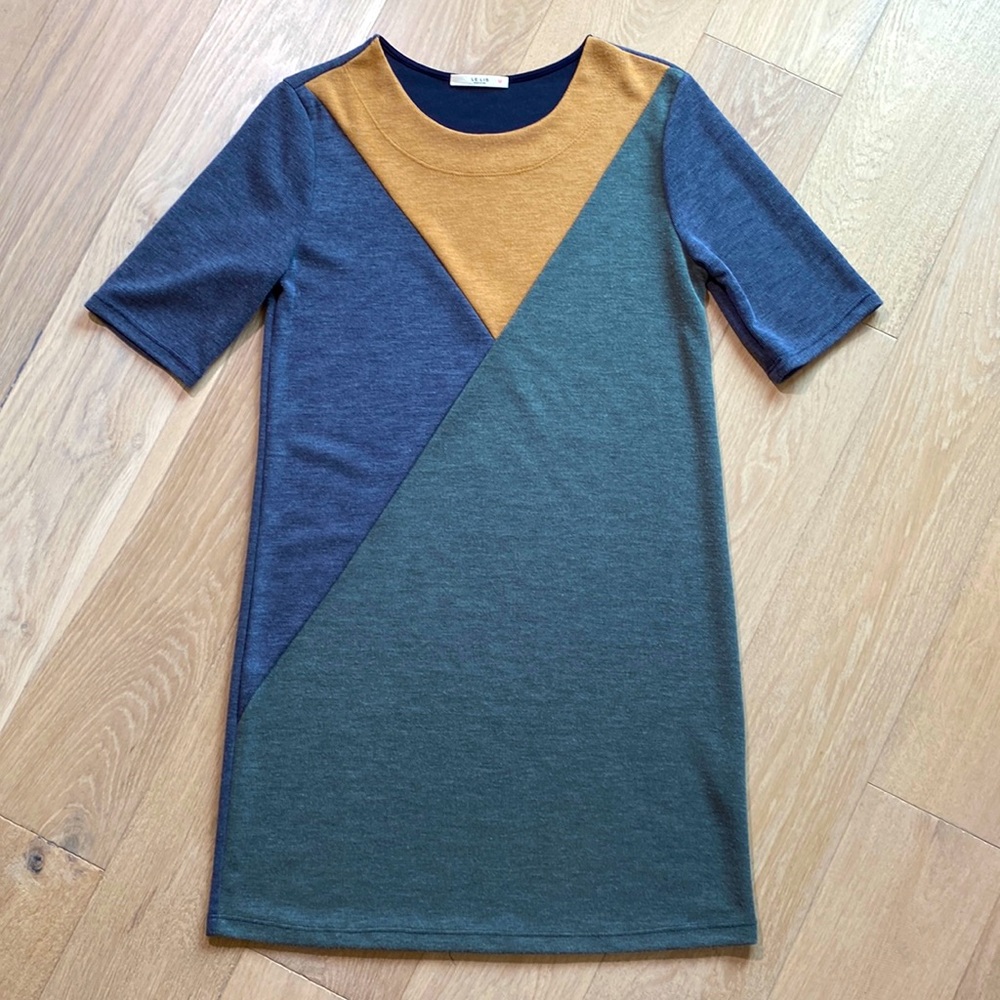 Color-block Knit Dress or Tunic Small to Med Fit
